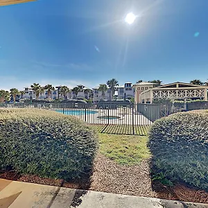 Apartment Emerald Waters 104, Destin